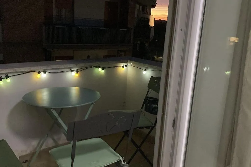 Apartment Grazioso Appartamento Tiburtina - 3 Bedrooms Rome