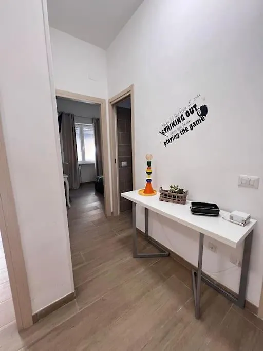 Grazioso Appartamento Tiburtina - 3 Bedrooms Rome Italy
